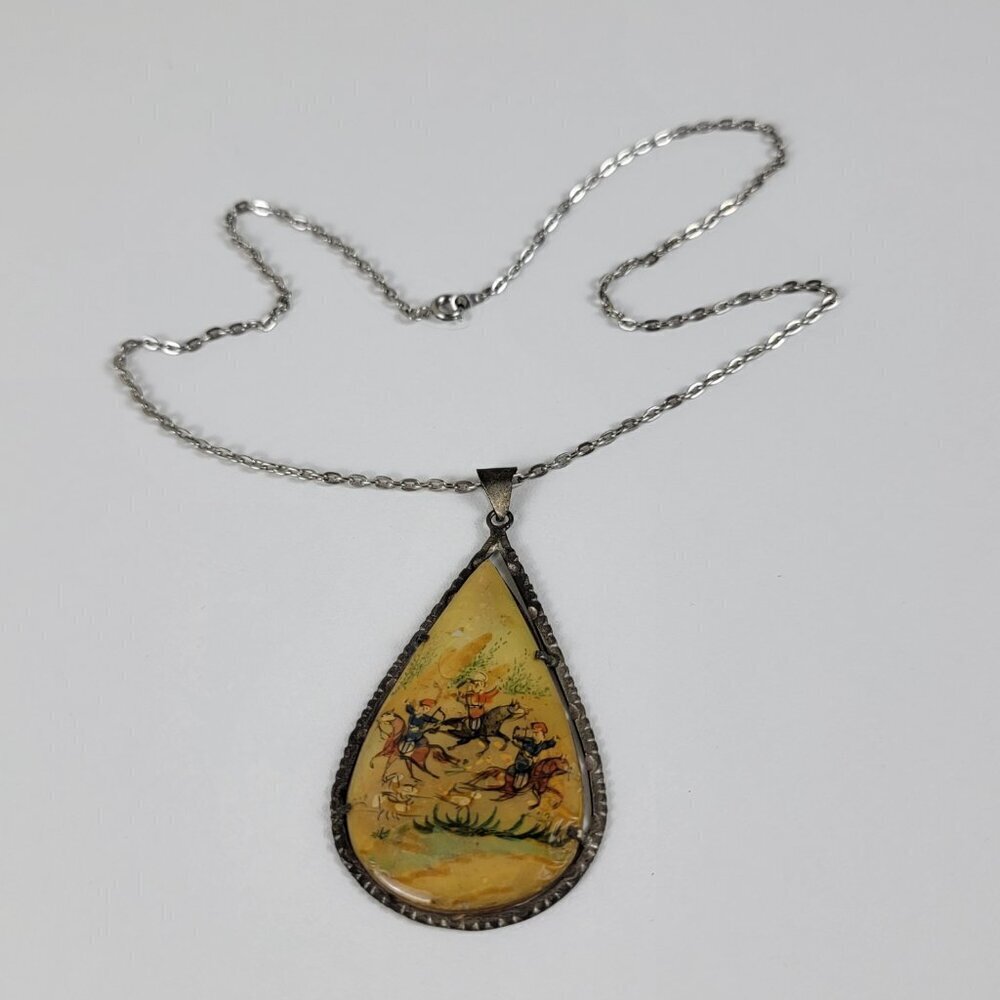 Vtg. Persian Polo Horses Hand Painted Mother Pearl Teadrop Pendant Necklace 18" - Picture 2 of 14